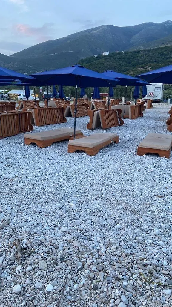 Hotel Borshi Borsh
